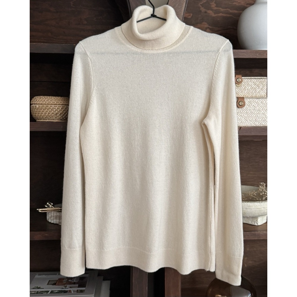 Talbots Womens 100% Cashmere Long Sleeve Turtleneck Ivory Cream Sweater Size S